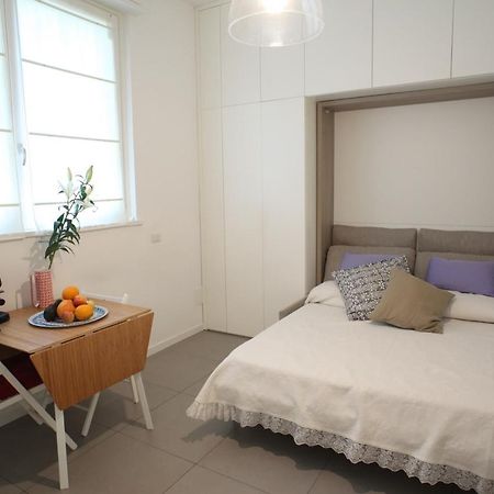 Boutique Home Duomo E Universita Bocconi Милан Экстерьер фото