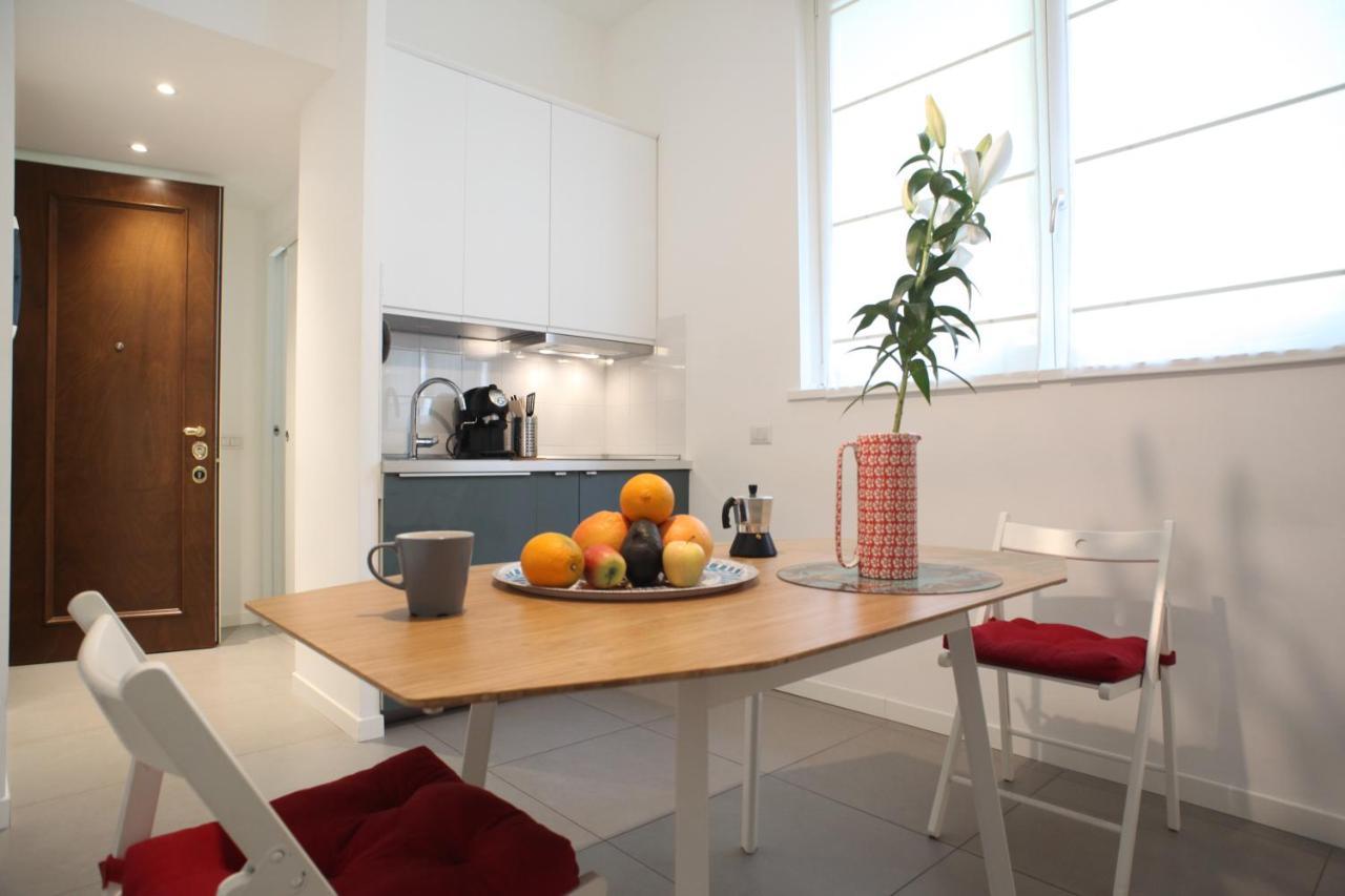 Boutique Home Duomo E Universita Bocconi Милан Экстерьер фото